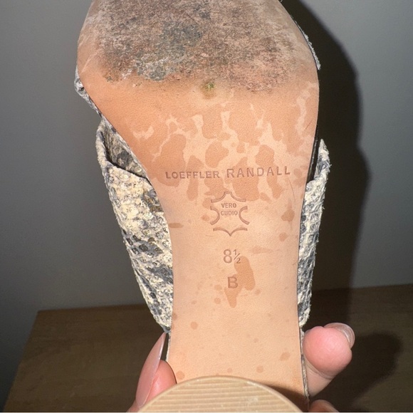 Loeffler Randall Snakeskin Mules Size 8.5 Gold - Picture 8 of 8